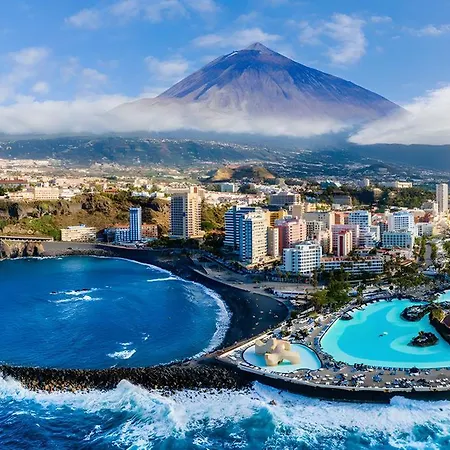 Puerto Centro House *